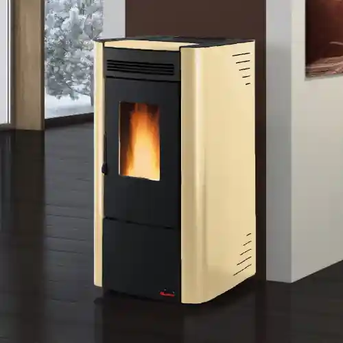 La Nordica Extraflame stufa a pellet ventilata Ketty Evo 2.0 pergamena 7,4 kw per 186 m³ rivestimento in acciaio Speciale Aanbieding