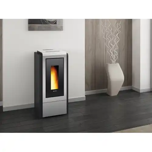 Nieuw La Nordica Extraflame termostufa a pellet Megan Idro Steel in acciaio grigio luce 3,6-12 kW per 344 m³ termo stufa