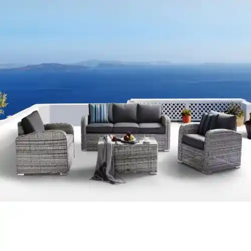 Merkproduct Salotto Sofia da giardino in polirattan con telaio in alluminio divano due poltrone con cuscini e un tavolino con vetro