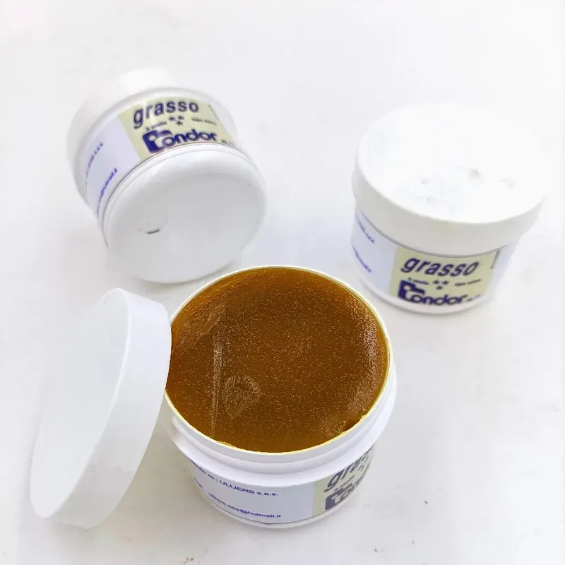 Korting GRASSO UNIVERSALE IN BARATTOLO ML.75 OFFERTA