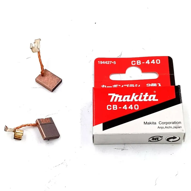 Goedkoop COPPIA CARBONCINI MAKITA CB-440
