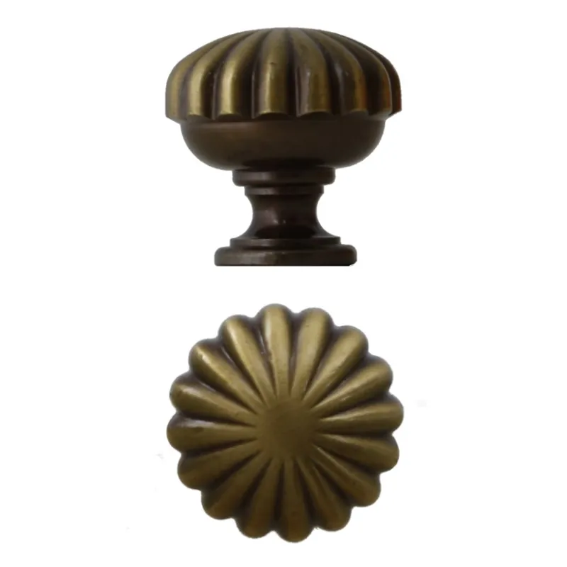 Pomolo per Mobili 168 OMP Porro - D. 30 mm Bronzo Antico Korting