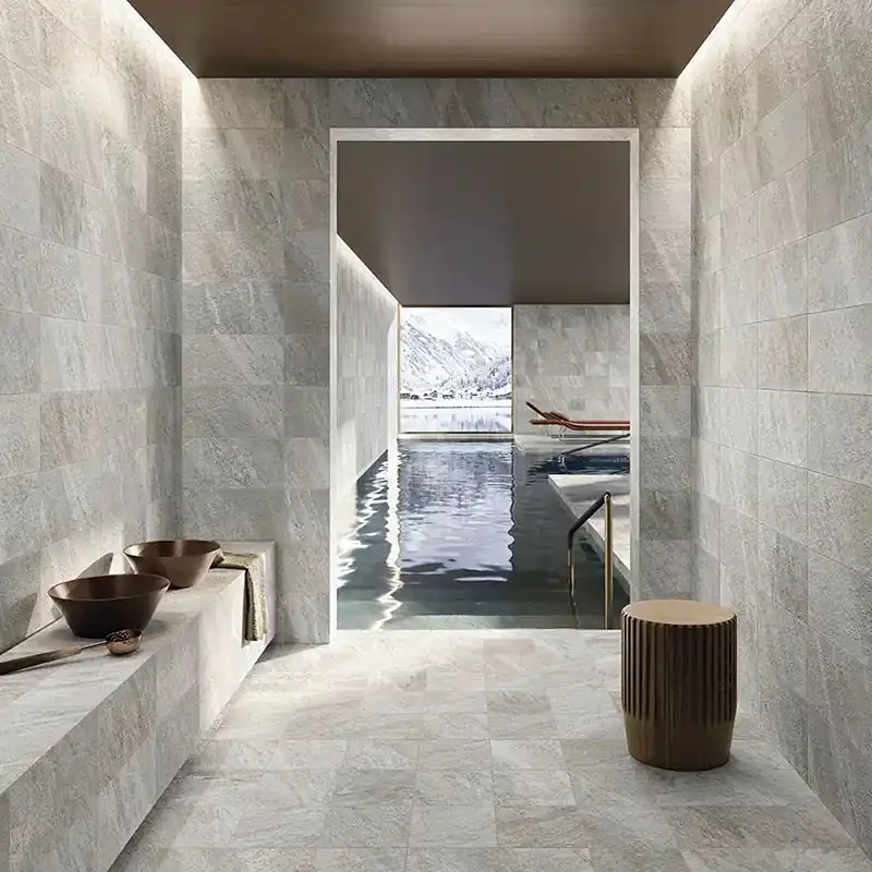 Limes Quartz White R11 - Gres effetto pietra per esterni 22x22 Lage Kosten