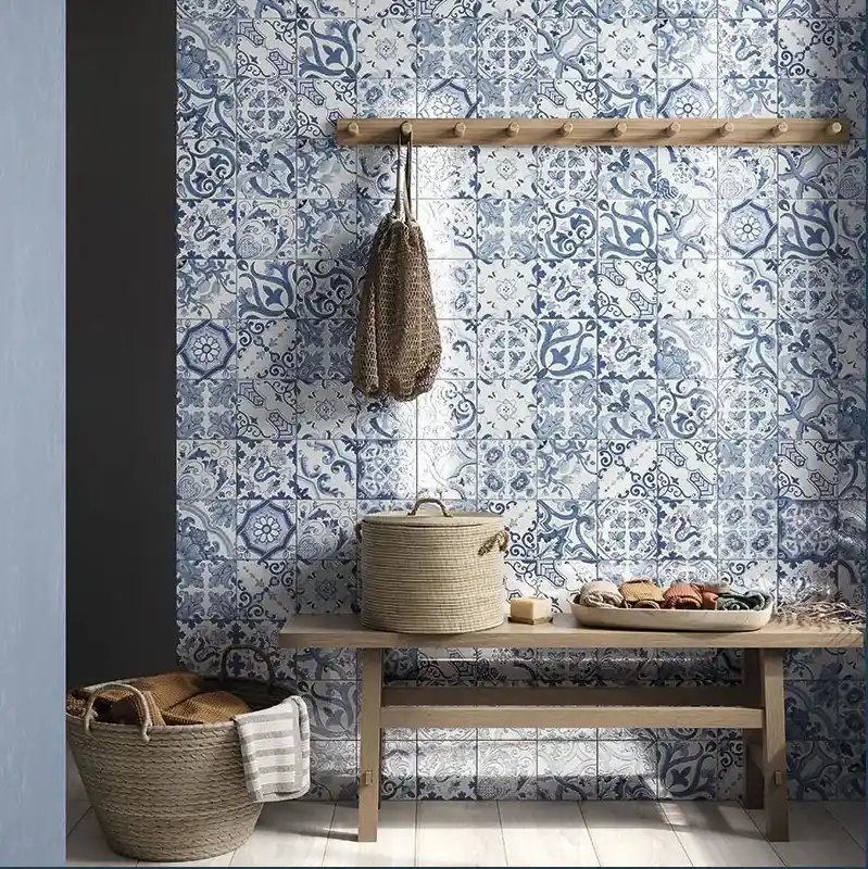 Amalfi Mix Cielo - Gres Porcellanato Maioliche Blu Decorate Miste 15x15 Stile Vietri Direct Beschikbaar