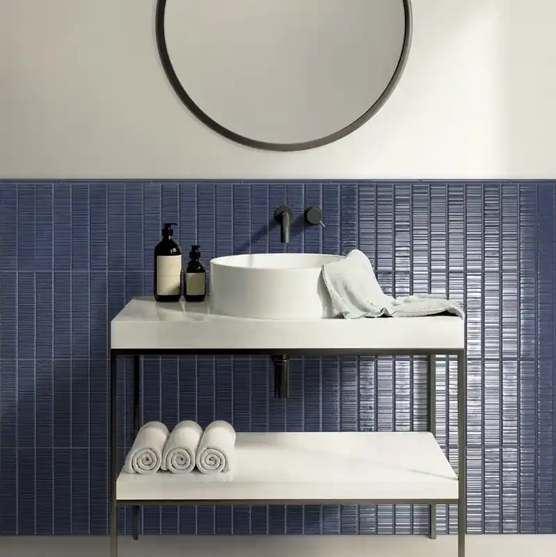 Korting Vibrant Blue – Gres Effetto Mattoncino Rigato Lucido 4,5x23
